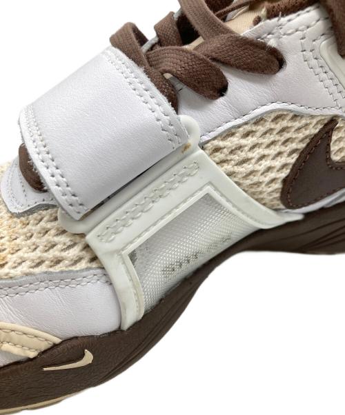NIKE（ナイキ）NIKE (ナイキ) Travis Scott (トラヴィススコット) ZOOM FIELD JAXX ベージュ×ブラウン サイズ:27.0cmの古着・服飾アイテム
