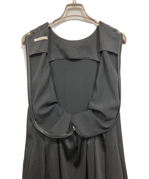 LE PHIL（ル フィル）LE PHIL (ル フィル) ノースリーブワンピース ブラックの古着・服飾アイテム