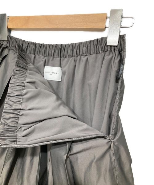 UNITED ARROWS（ユナイテッドアローズ）UNITED ARROWS (ユナイテッドアローズ) シャンブレー タフタ プリーツスカート グレー サイズ:36の古着・服飾アイテム
