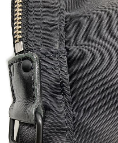 PORTER（ポーター）PORTER (ポーター) スリングショルダーバッグ / SLING SHOULDER BAG ブラックの古着・服飾アイテム