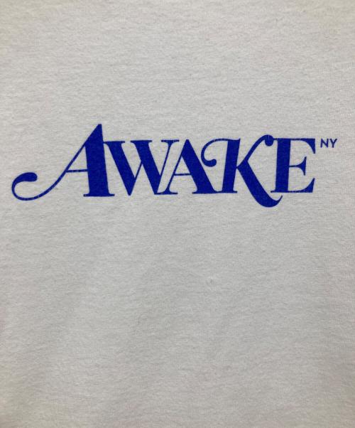 AWAKE（アウェイク）AWAKE (アウェイク) ロゴプリントTシャツ ホワイト サイズ:Mの古着・服飾アイテム