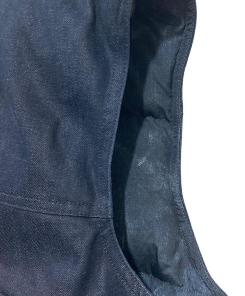 LEVI'S（リーバイス）LEVI'S (リーバイス) ダウンベスト ネイビー サイズ:Ｍの古着・服飾アイテム