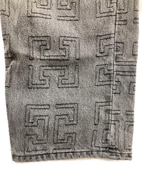 HUF（ハフ）HUF (ハフ) 刺繍デニムパンツ グレー サイズ:W34の古着・服飾アイテム