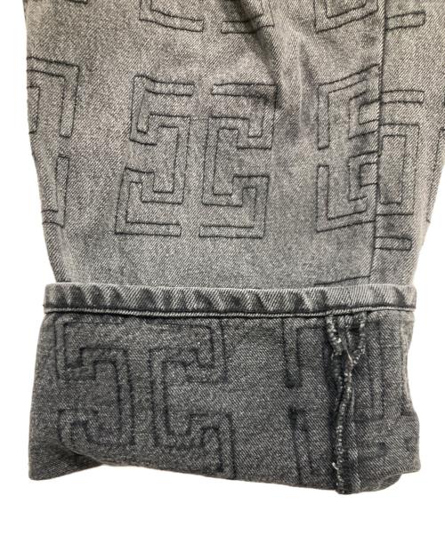 HUF（ハフ）HUF (ハフ) 刺繍デニムパンツ グレー サイズ:W34の古着・服飾アイテム
