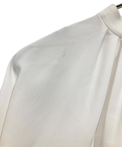 ADORE（アドーア）ADORE (アドーア) ドライタッチジョーゼットブラウス ホワイト サイズ:38の古着・服飾アイテム