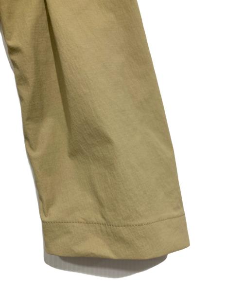 mont-bell（モンベル）mont-bell (モンベル) ストレッチ トラベルジャケット ベージュ サイズ:XLの古着・服飾アイテム