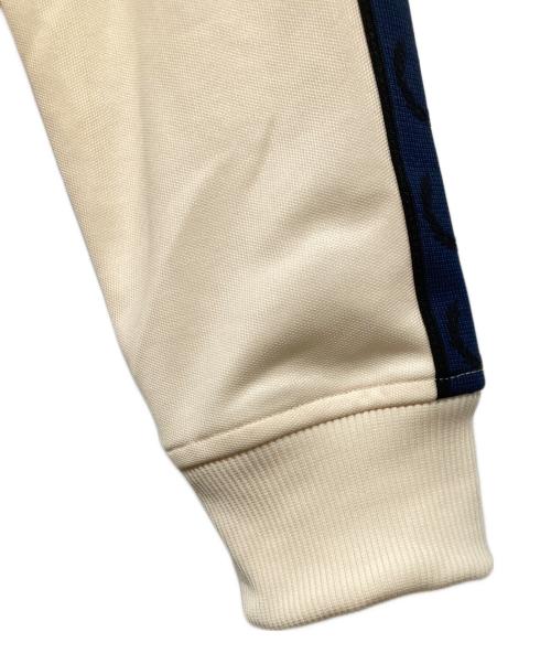 FRED PERRY（フレッドペリー）FRED PERRY (フレッドペリー) トラックジャケット / CONTRAST TAPE TRACK JACKET アイボリー サイズ:Sの古着・服飾アイテム