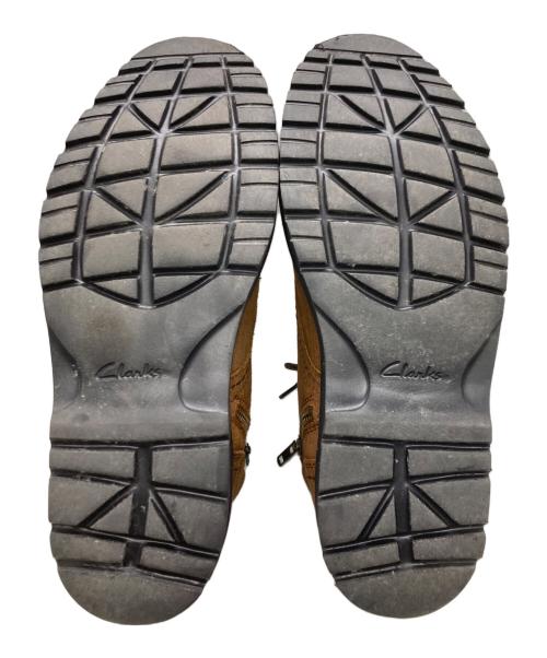CLARKS（クラークス）CLARKS (クラークス) チャッカブーツ ブラウン サイズ:26.5の古着・服飾アイテム