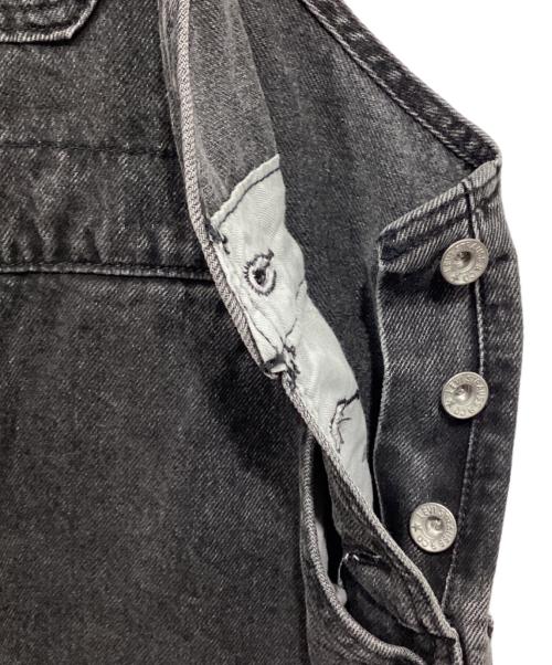 LEVI'S（リーバイス）LEVI'S (リーバイス) ユーズド加工 ブラックデニム オーバーオール ブラック サイズ:XLの古着・服飾アイテム