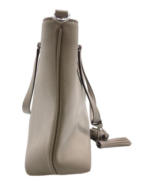 TORY BURCH（トリーバーチ）TORY BURCH (トリーバーチ) フリンジトートバッグ グレーの古着・服飾アイテム