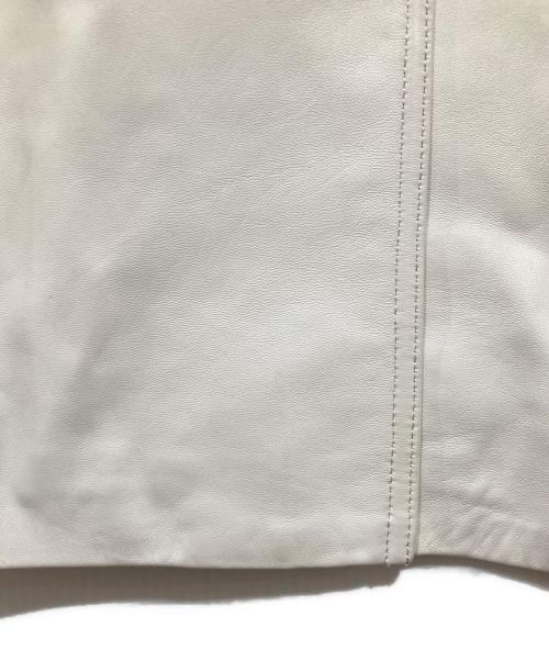 BALMAIN（バルマン）BALMAIN (バルマン) ラムレザーコート ホワイト サイズ:11の古着・服飾アイテム