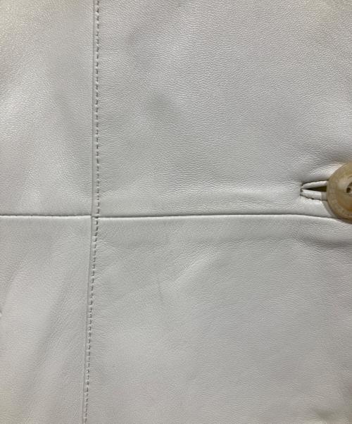 BALMAIN（バルマン）BALMAIN (バルマン) ラムレザーコート ホワイト サイズ:11の古着・服飾アイテム