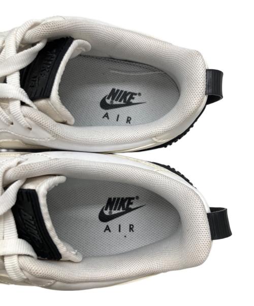 NIKE（ナイキ）NIKE (ナイキ) ローカットスニーカー / NDSTRKT AF1 ホワイト×ブラック サイズ:26.5の古着・服飾アイテム