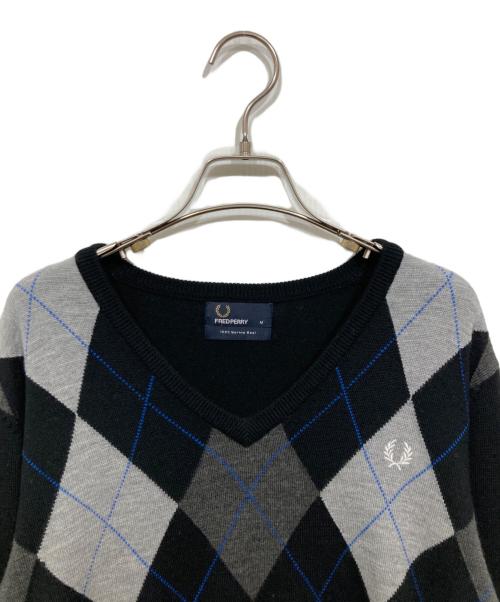 FRED PERRY（フレッドペリー）FRED PERRY (フレッドペリー) アーガイル ウールニットセーター ブラック サイズ:Ｍの古着・服飾アイテム