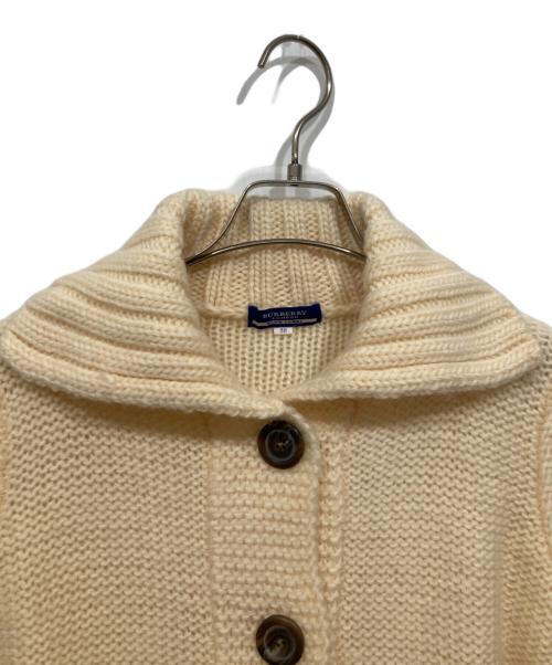 BURBERRY BLUE LABEL（バーバリー ブルー レーベル）BURBERRY BLUE LABEL (バーバリー ブルー レーベル) ニットコート アイボリー サイズ:38の古着・服飾アイテム