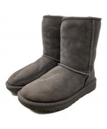 UGG（アグ）の古着「クラシックショート/ムートンブーツ」｜ブラック