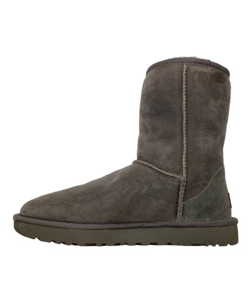 UGG（アグ）UGG (アグ) クラシックショート/ムートンブーツ ブラック サイズ:24㎝の古着・服飾アイテム