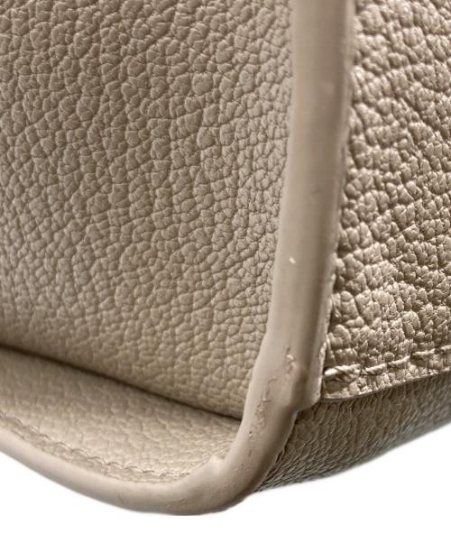 CHARLES & KEITH（チャールズアンドキース）CHARLES & KEITH (チャールズアンドキース) トートバッグ ベージュの古着・服飾アイテム