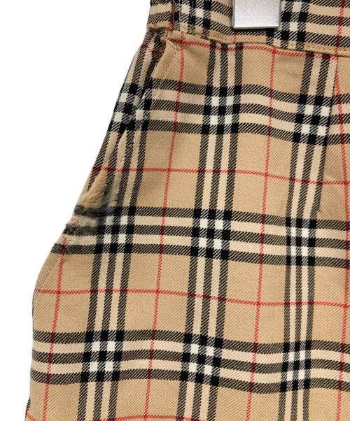 BURBERRY GOLF（バーバリーゴルフ）BURBERRY GOLF (バーバリーゴルフ) ノヴァチェックショートパンツ ベージュ サイズ:17の古着・服飾アイテム