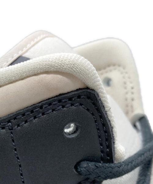 NIKE（ナイキ）NIKE (ナイキ) ハイカットスニーカー / AIR JORDAN 1 MID SE/ Off Noir/Chalk ホワイト×ネイビー / Off Noir/Chalk サイズ:27.5の古着・服飾アイテム