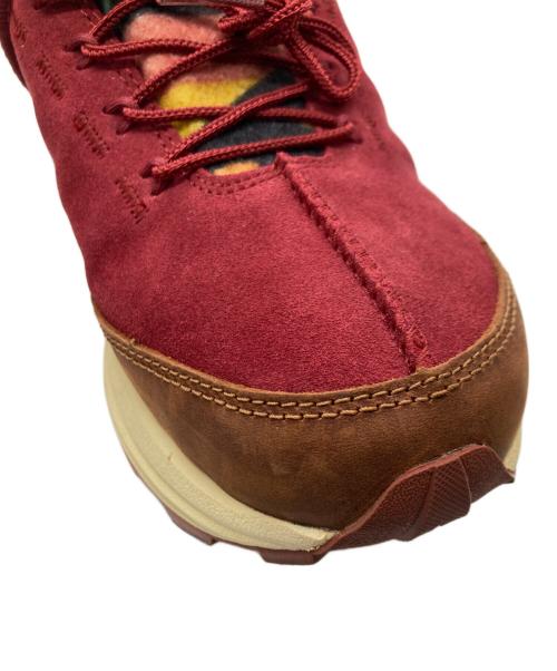 UGG（アグ）UGG (アグ) ローカットスニーカー / MIWO TRAINER HIGH SIERRA レッド サイズ:27cmの古着・服飾アイテム