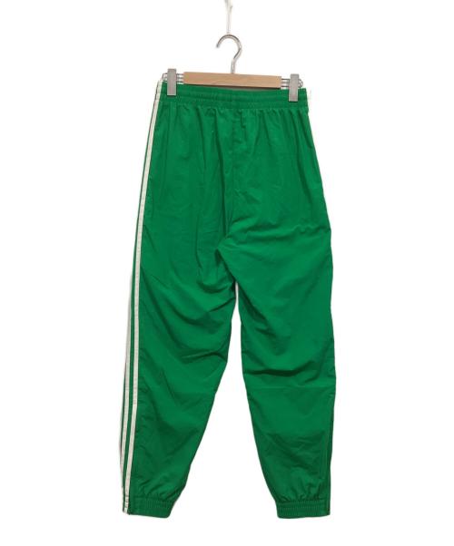 adidas（アディダス）adidas (アディダス) アディカラー ウーブン ファイヤーバードトラックパンツ グリーン サイズ:Mの古着・服飾アイテム