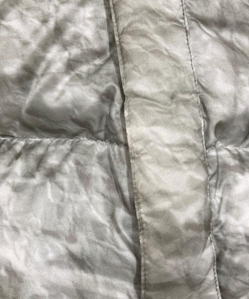 THE NORTH FACE（ザ ノース フェイス）THE NORTH FACE (ザ ノース フェイス) Supreme (シュプリーム) ペーパープリントヌプシダウンジャケット / Paper Print Nuptse Jacket グレー サイズ:Lの古着・服飾アイテム