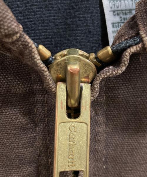 CarHartt（カーハート）CarHartt (カーハート) WASHED DUCK INSULATED ACTIVE JACKET ブラウン サイズ:Mの古着・服飾アイテム