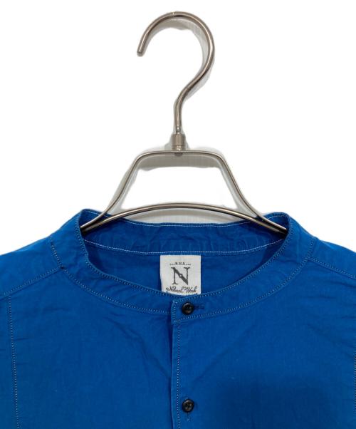 RNA Inc（アールエヌエー）RNA Inc (アールエヌエー) バンドカラーシャツ ブルー サイズ:Mの古着・服飾アイテム