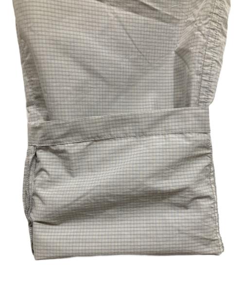 UNITED ARROWS（ユナイテッドアローズ）UNITED ARROWS (ユナイテッドアローズ) ナイロンパンツ グレー サイズ:Ｌの古着・服飾アイテム