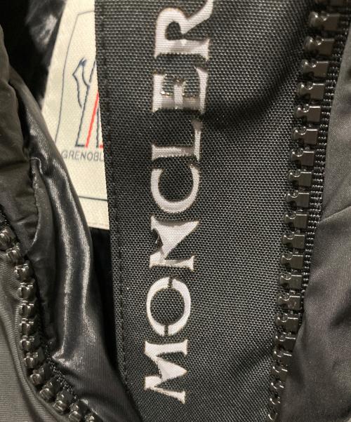MONCLER GRENOBLE（モンクレール グルノーブル）MONCLER GRENOBLE (モンクレール グルノーブル) ダウンジャケット / MONCIAIR ブラックの古着・服飾アイテム