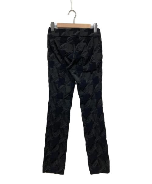 ISSEY MIYAKE（イッセイミヤケ）ISSEY MIYAKE (イッセイミヤケ) ストレッチジャガードパンツ ブラック サイズ:1の古着・服飾アイテム