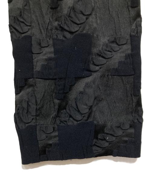 ISSEY MIYAKE（イッセイミヤケ）ISSEY MIYAKE (イッセイミヤケ) ストレッチジャガードパンツ ブラック サイズ:1の古着・服飾アイテム