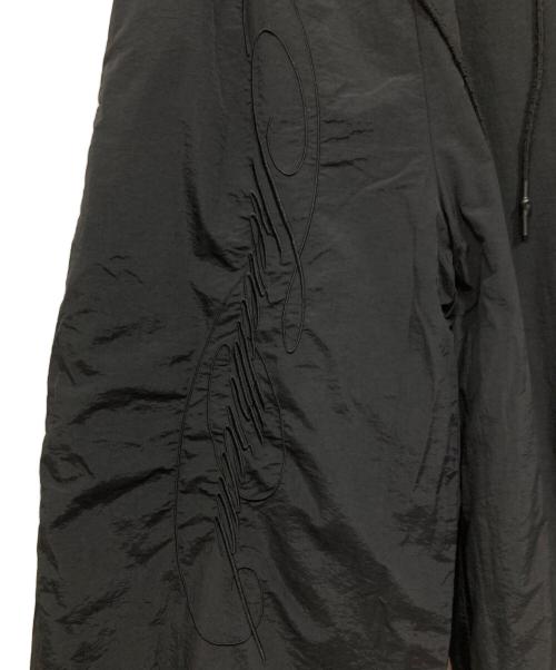 THEREDTHREAD（ザレッドスレッド）Theredthread (ザレッドスレッド) S flip fur pants ブラウン×ブラック サイズ:Fの古着・服飾アイテム