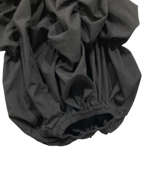 LEINWANDE（ラインヴァンド）LEINWANDE (ラインヴァンド) Flower Bubble Sleeve Top ブラック サイズ:Fの古着・服飾アイテム