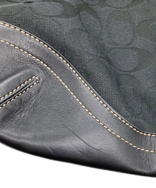 COACH（コーチ）COACH (コーチ) ソーホー シグネチャー ホーボー ショルダーバッグ ブラックの古着・服飾アイテム