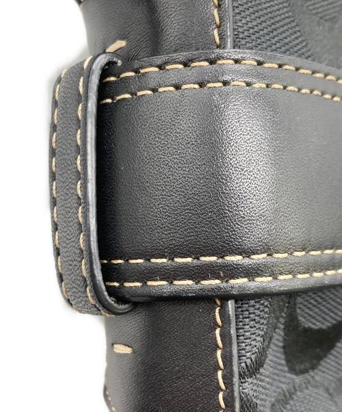 COACH（コーチ）COACH (コーチ) ソーホー シグネチャー ホーボー ショルダーバッグ ブラックの古着・服飾アイテム