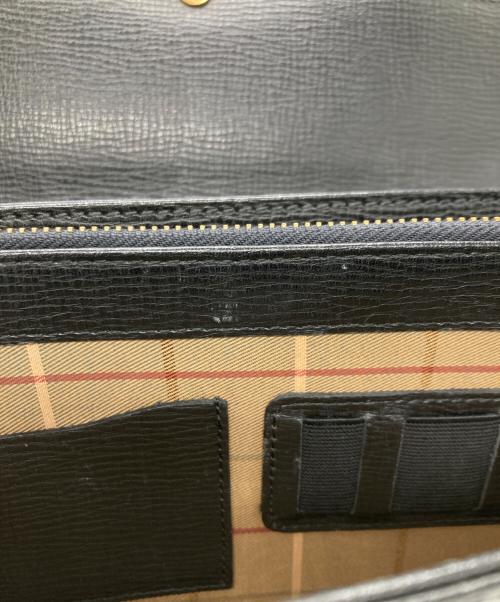 Burberry's（バーバリーズ）Burberry's (バーバリーズ) クラッチバッグ ブラックの古着・服飾アイテム