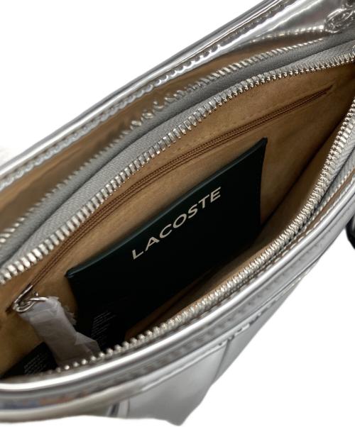 LACOSTE（ラコステ）LACOSTE (ラコステ) ランラン シルバーミラーレザーショルダーバッグ / ハンドバッグ シルバー 未使用品の古着・服飾アイテム