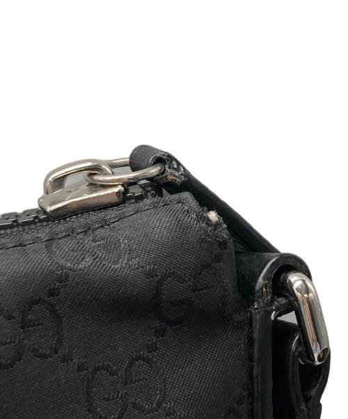 GUCCI（グッチ）GUCCI (グッチ) ショルダーバッグ ブラックの古着・服飾アイテム