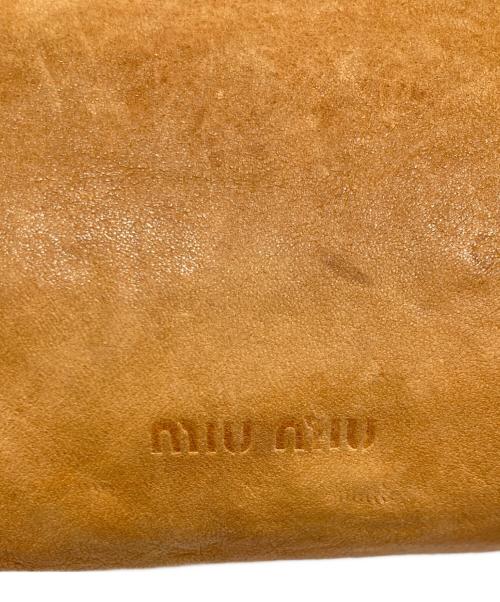 MIU MIU（ミュウミュウ）MIU MIU (ミュウミュウ) ワンハンドルレザーバッグ ベージュの古着・服飾アイテム