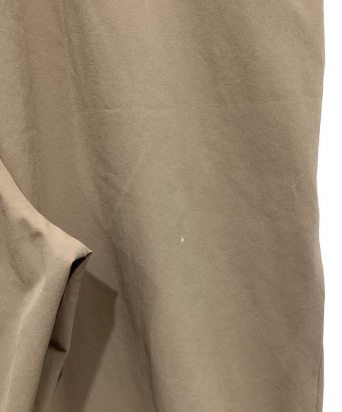 CLANE（クラネ）CLANE (クラネ) BACK OPEN RASH GUARD ALL IN ONE ベージュ サイズ:1の古着・服飾アイテム