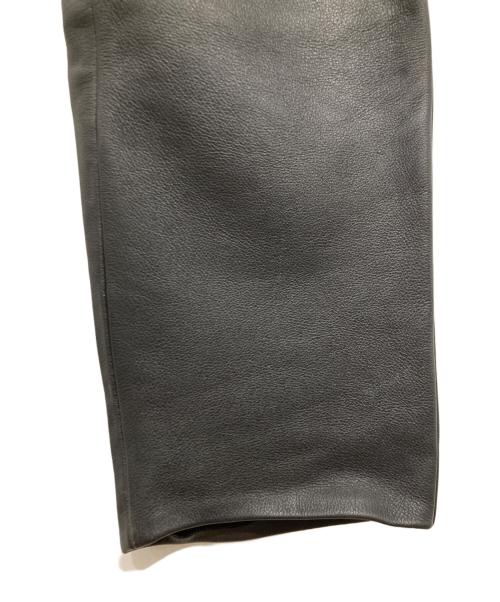 SURPLUS（サープラス）SURPLUS (サープラス) カウレザーパンツ ブラック サイズ:LARGEの古着・服飾アイテム