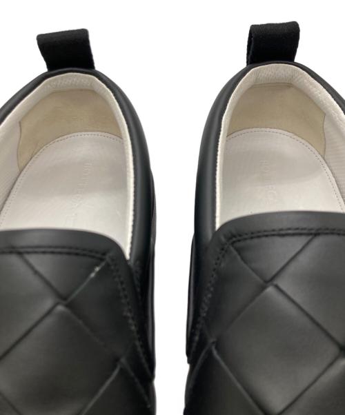 BOTTEGA VENETA（ボッテガベネタ）BOTTEGA VENETA (ボッテガベネタ) イントレチャートスリッポン ブラック サイズ:42 1/2の古着・服飾アイテム