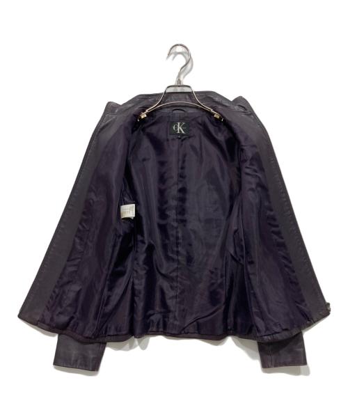 Calvin Klein（カルバンクライン）Calvin Klein (カルバンクライン) シングルレザージャケット パープル サイズ:4の古着・服飾アイテム
