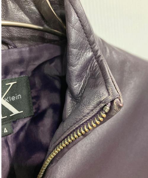 Calvin Klein（カルバンクライン）Calvin Klein (カルバンクライン) シングルレザージャケット パープル サイズ:4の古着・服飾アイテム