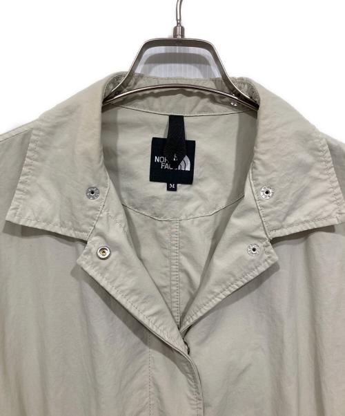 THE NORTH FACE（ザ ノース フェイス）THE NORTH FACE (ザ ノース フェイス) ロールパックジャーニーズコート ベージュ サイズ:Ｍの古着・服飾アイテム