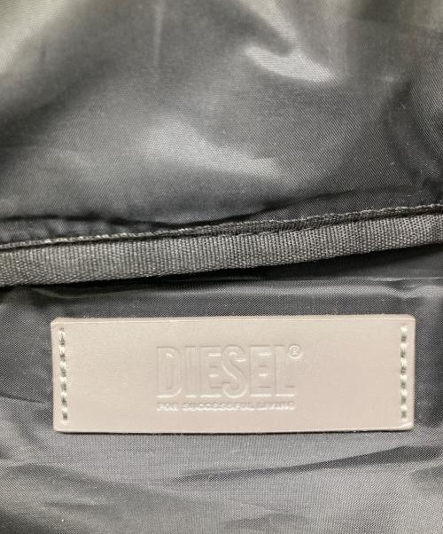 DIESEL（ディーゼル）DIESEL (ディーゼル) Dロゴボディーバッグ ブラックの古着・服飾アイテム