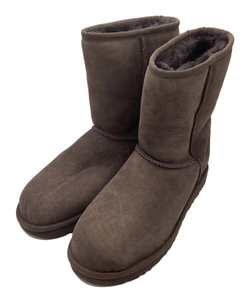 UGG（アグ）UGG (アグ) クラシックショートムートンブーツ ブラウン サイズ:25.0の古着・服飾アイテム