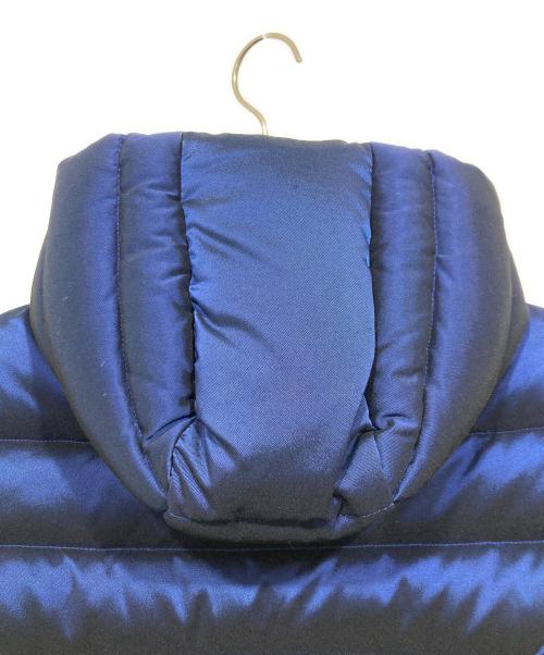 ARMANI COLLEZIONI（アルマーニ コレツィオーニ）ARMANI COLLEZIONI (アルマーニ コレツィオーニ) ダウンコート ブルー サイズ:42（USA 6)の古着・服飾アイテム